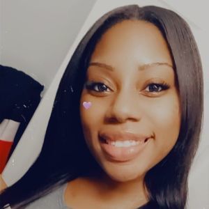 Meet your Posher, Tiara